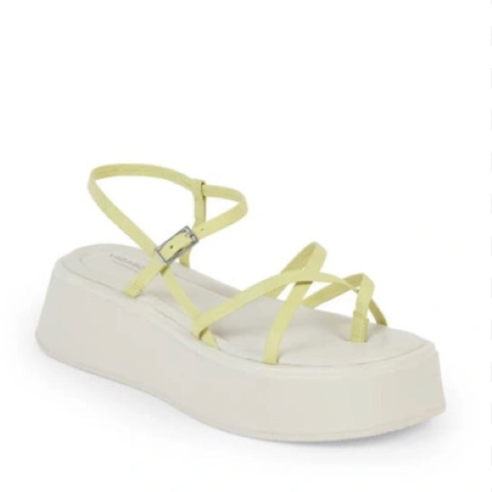 Courtney sandals